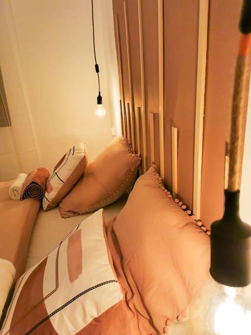 Charmant T2 Atypique, Renove, Confortable Beziers Exterior photo